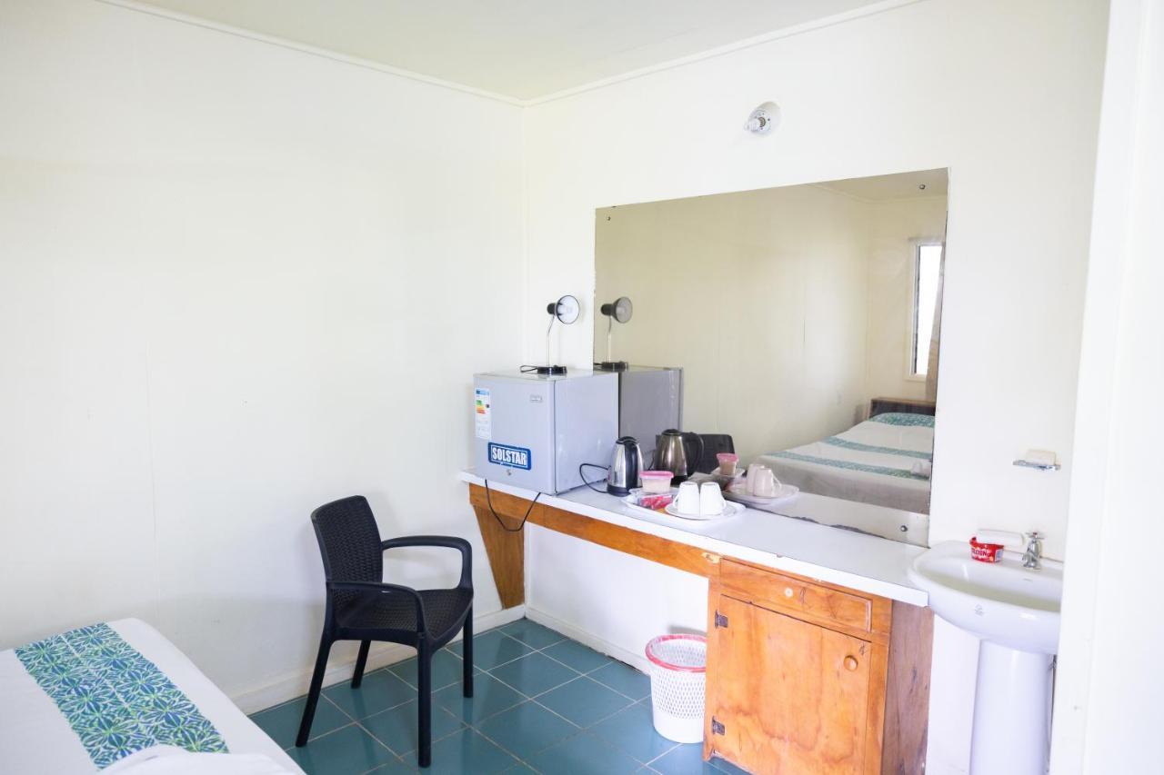 Karls Getaway Hotel And Tours Απία Εξωτερικό φωτογραφία