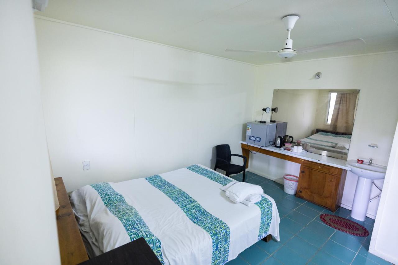 Karls Getaway Hotel And Tours Απία Εξωτερικό φωτογραφία